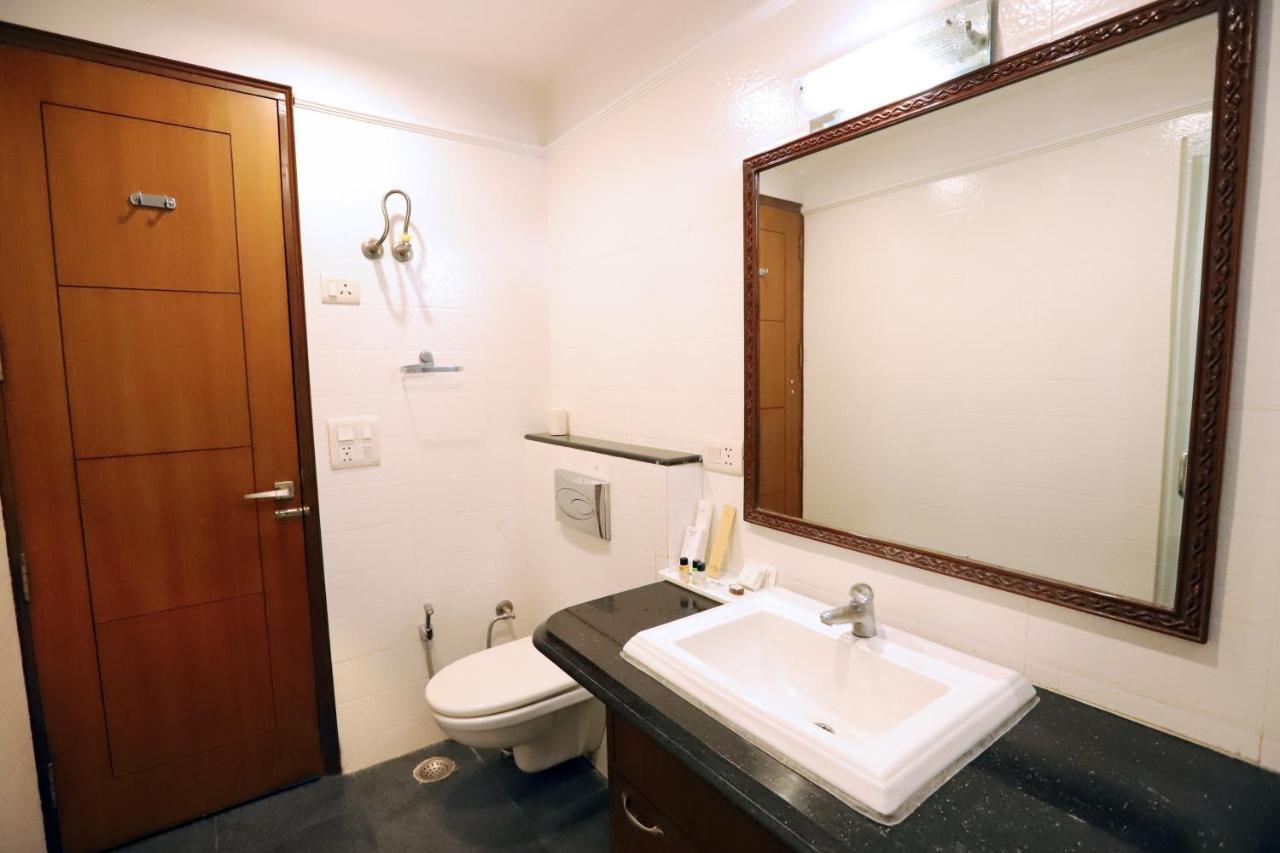 Nh Skye Suites Neu-Delhi Exterior foto